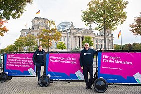  Präsident Winfried Schaur (r.) und HGF Alexander von Reibnitz präsentierten die Forderungen.